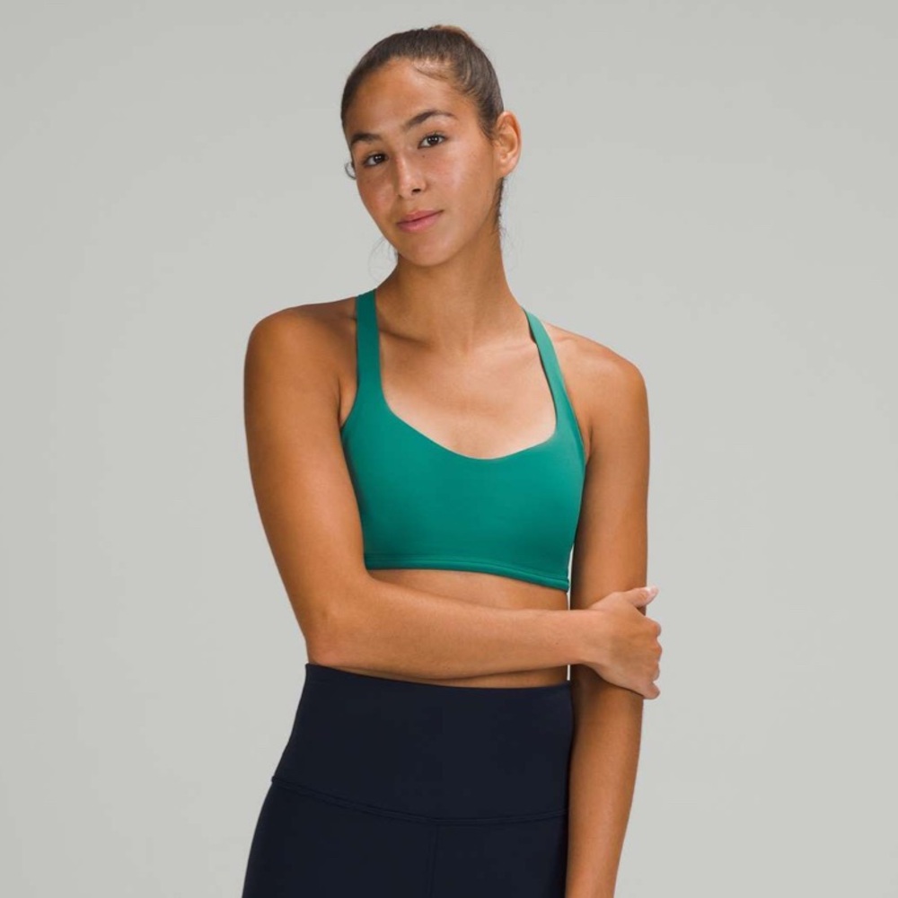 Lululemon Free To Be Bra